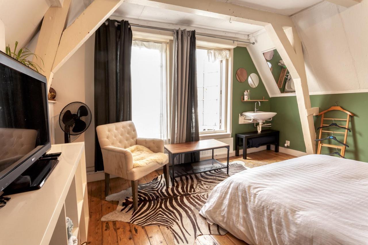 B&B 1971 Hazenstraat - Shared Bathroom أمستردام المظهر الخارجي الصورة
