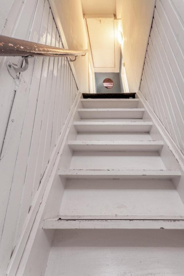 B&B 1971 Hazenstraat - Shared Bathroom أمستردام المظهر الخارجي الصورة